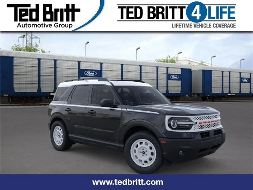 2025 Ford Bronco Sport Heritage photo 1