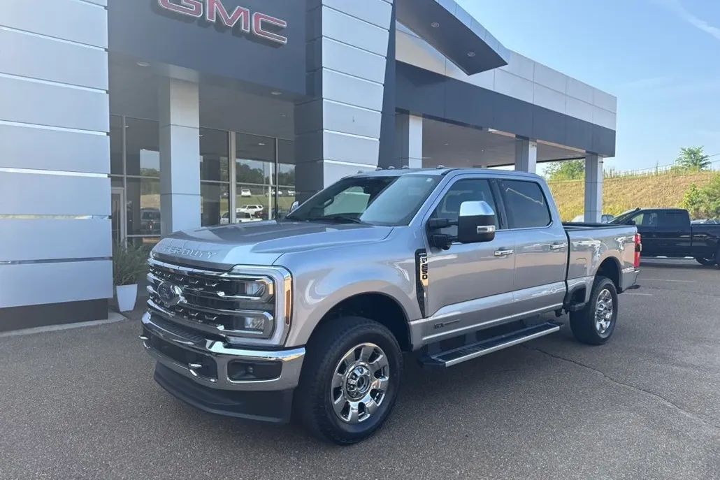 2024 Ford F-250 XL photo 1