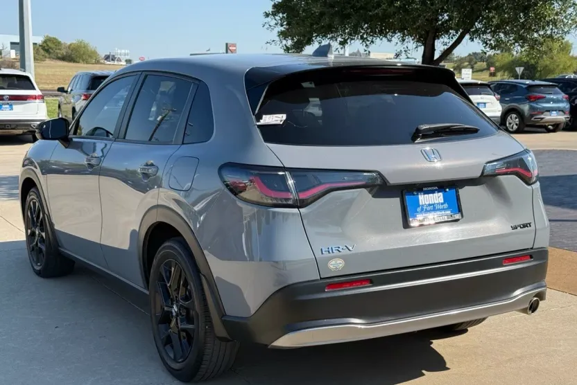 2024 Honda HR-V Sport photo 1