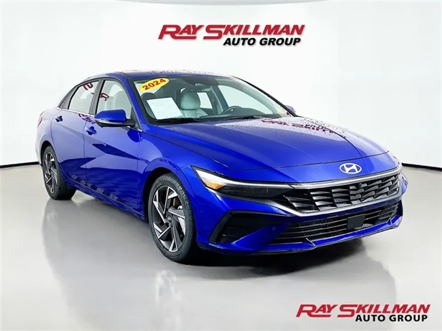 2024 Hyundai Elantra Limited photo 1