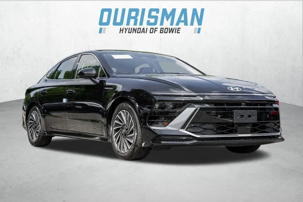 2025 Hyundai Sonata Hybrid Limited photo 1