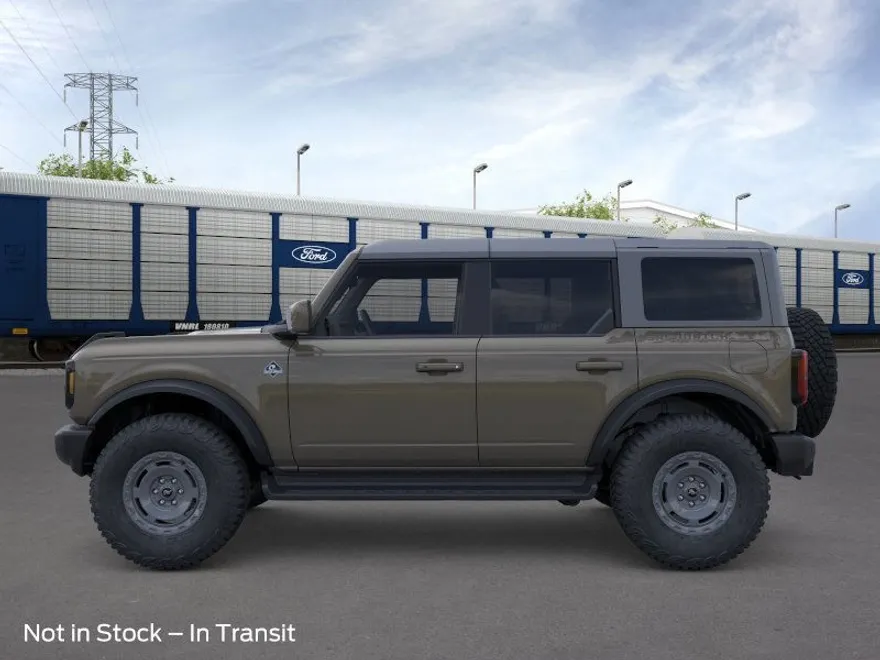 2025 Ford Bronco Outer Banks photo 1