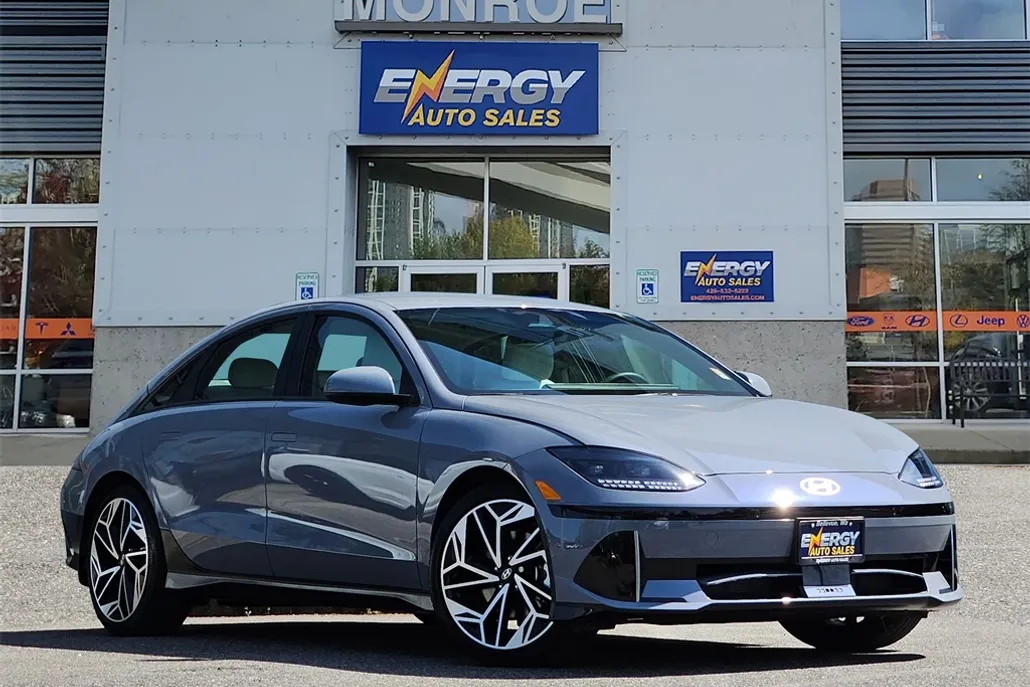 2024 Hyundai Ioniq 6 SEL photo 1
