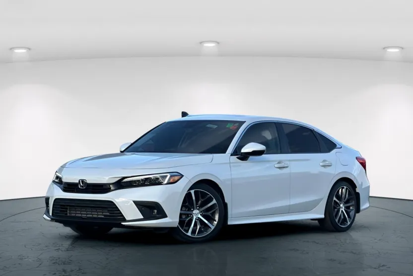 2023 Honda Civic Touring photo 1