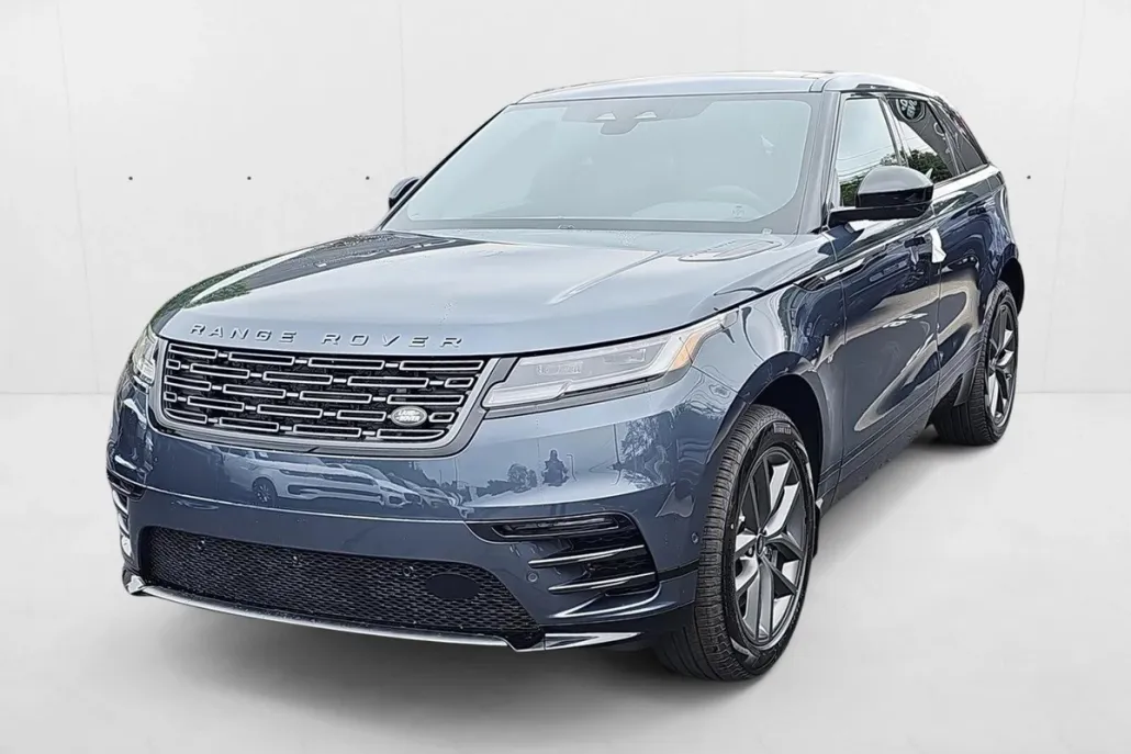 2026 Land Rover Range Rover Velar SE photo 1