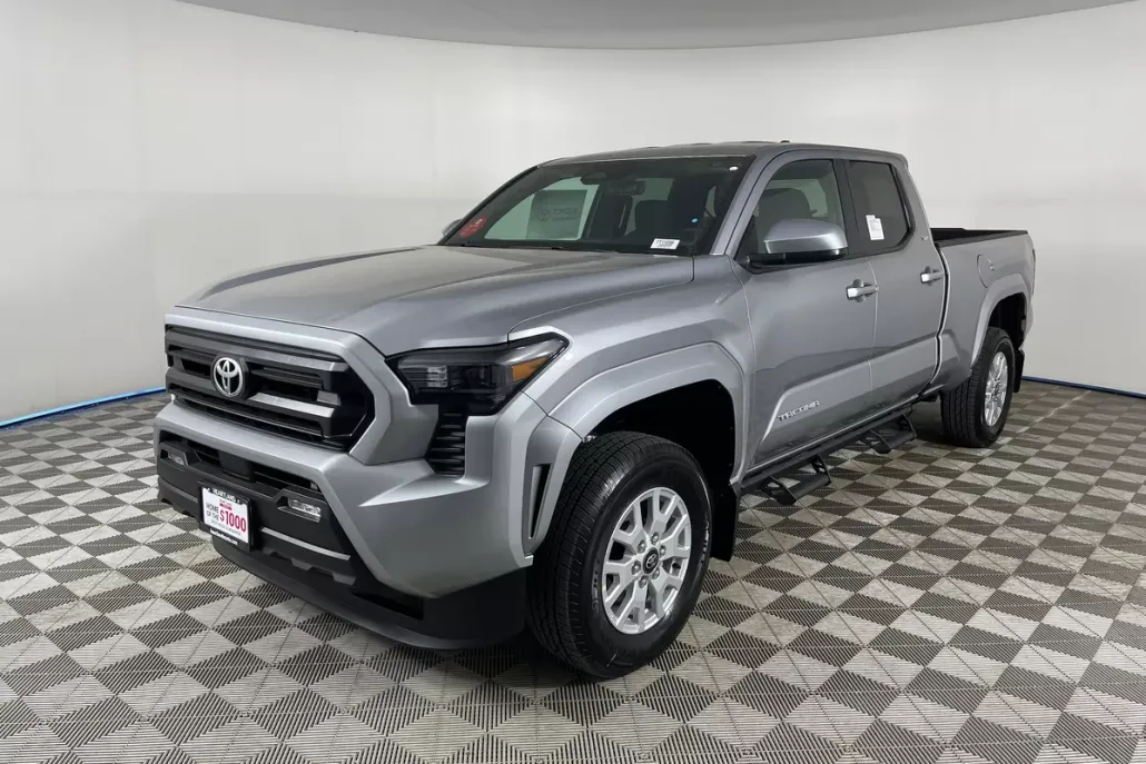 2025 Toyota Tacoma SR5 4x4 Long Bed photo 1