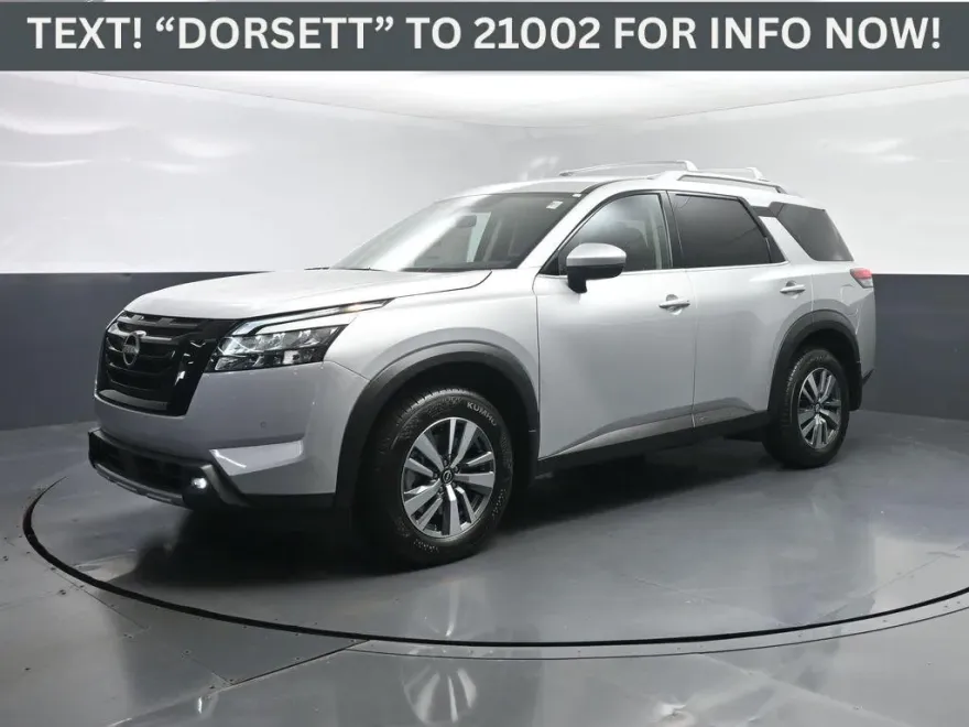 2025 Nissan Pathfinder SL photo 1