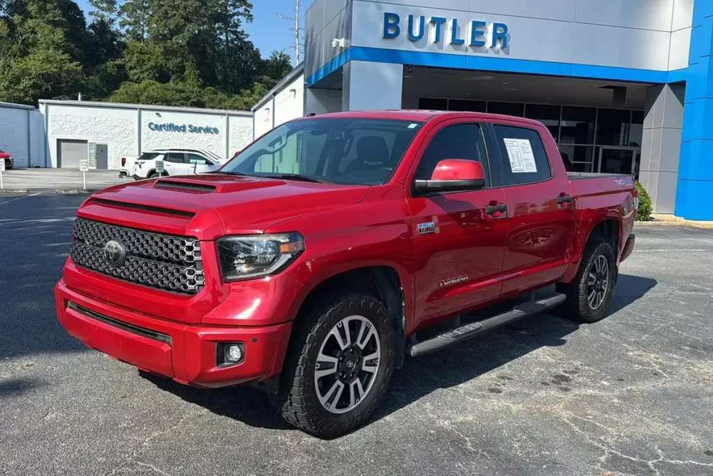 2019 Toyota Tundra SR5 CrewMax photo 1