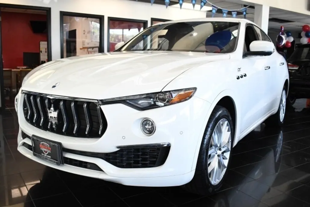 2022 Maserati Levante GT photo 1
