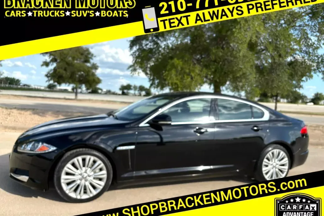 2012 Jaguar XF Portfolio photo 1