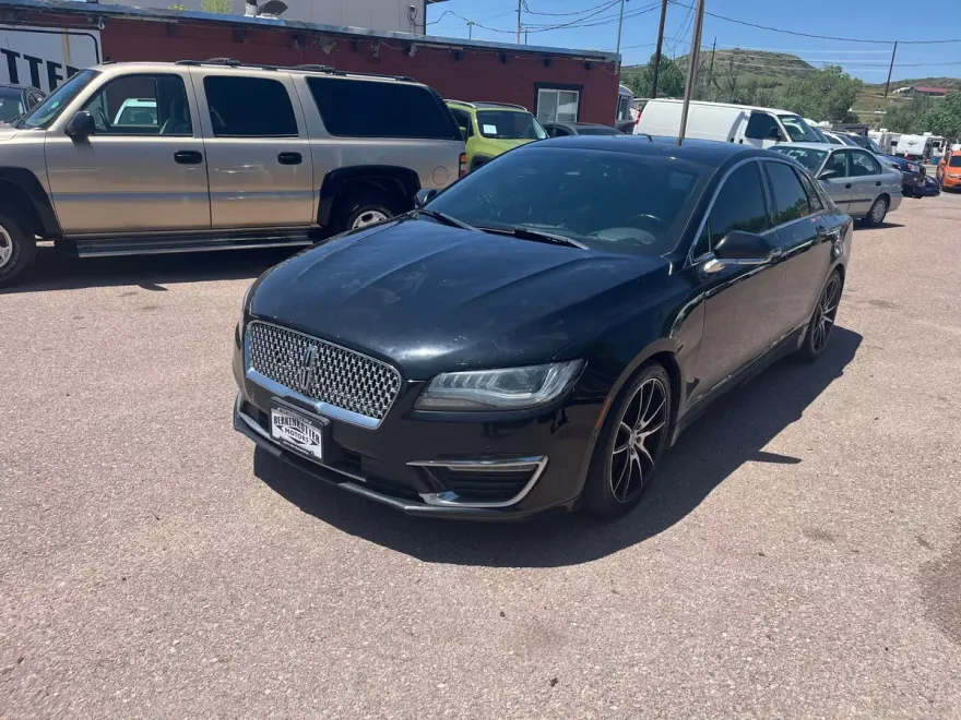 2019 Lincoln MKZ Reserve photo 1