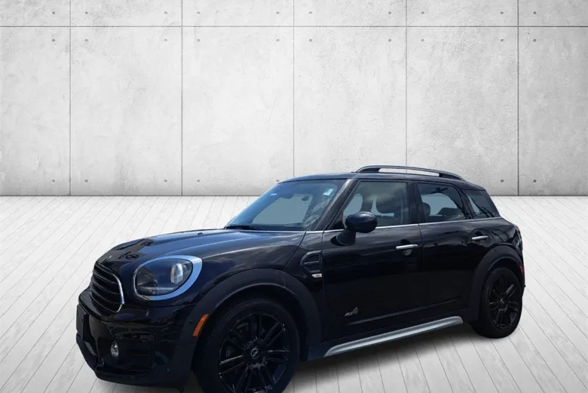2017 Mini Countryman ALL4 photo 1