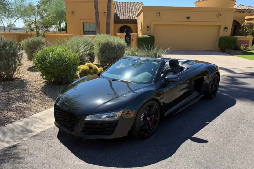 2015 Audi R8 5.2 Quattro Spyder photo 1