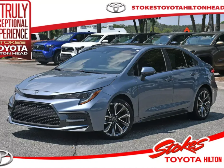 2022 Toyota Corolla SE photo 1