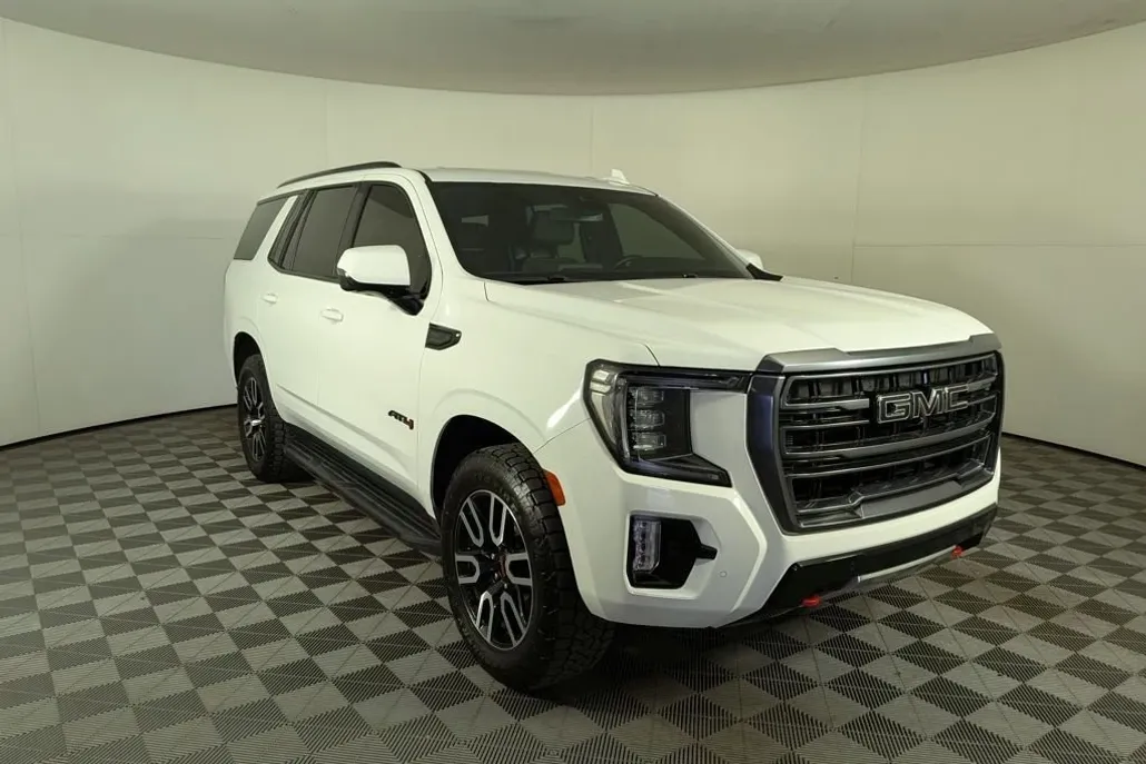 2023 Gmc Yukon AT4 photo 1