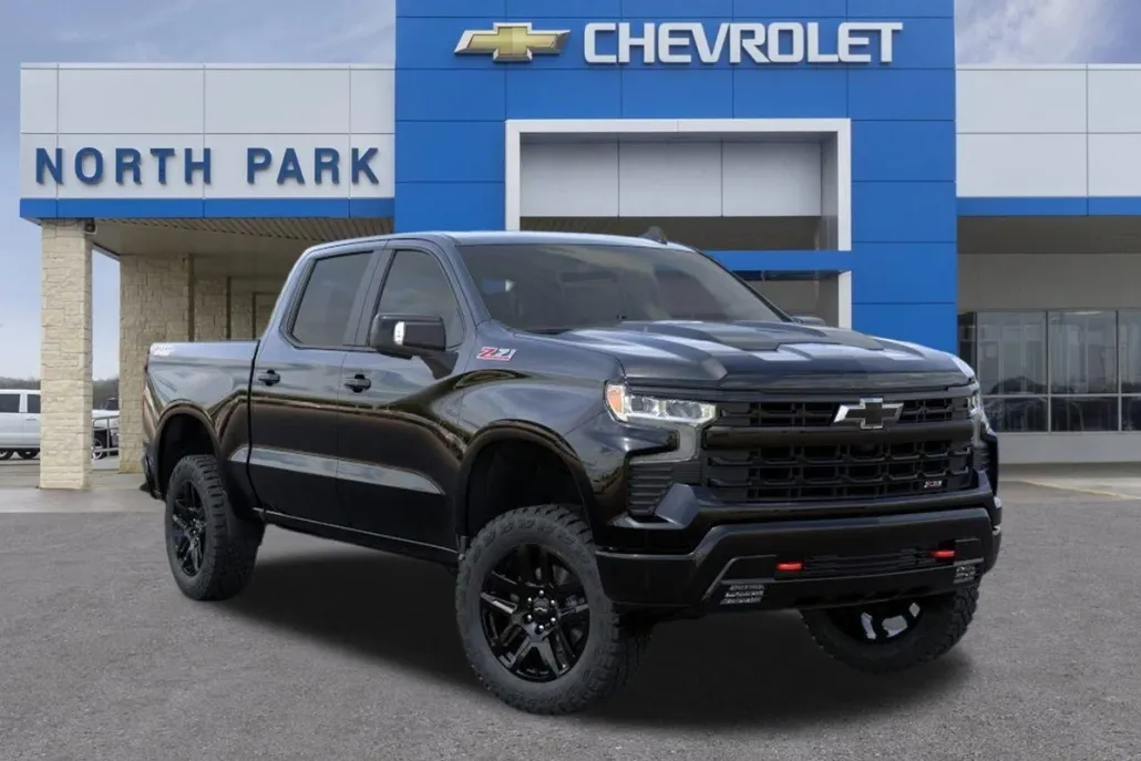 2026 Chevrolet Silverado 1500 LT Trail Boss photo 1