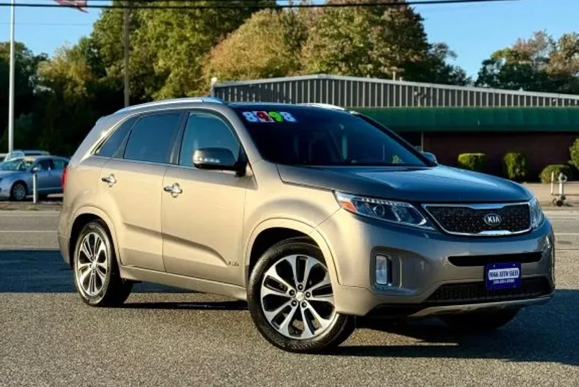 2014 Kia Sorento SX photo 1