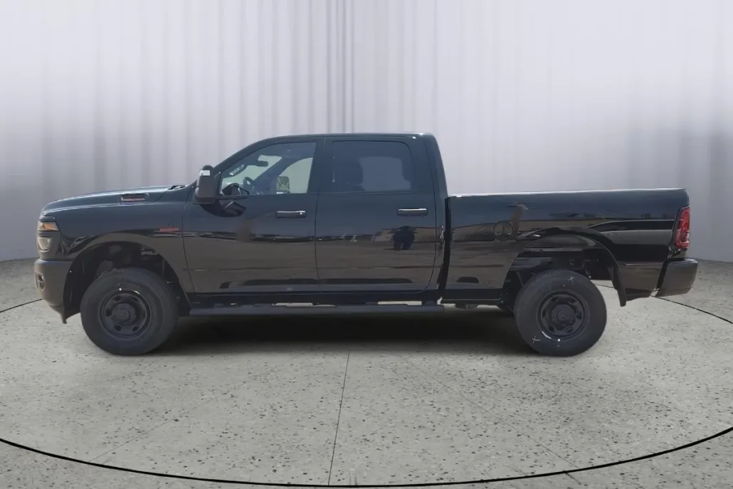 2025 Ram 2500 Tradesman photo 1