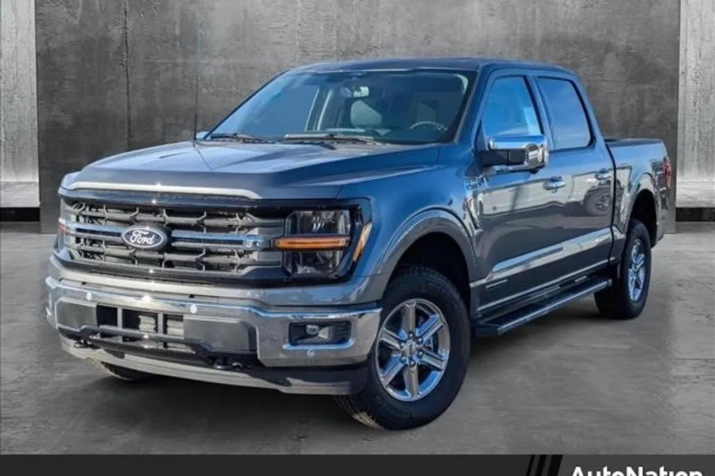 2025 Ford F-150 XLT photo 1