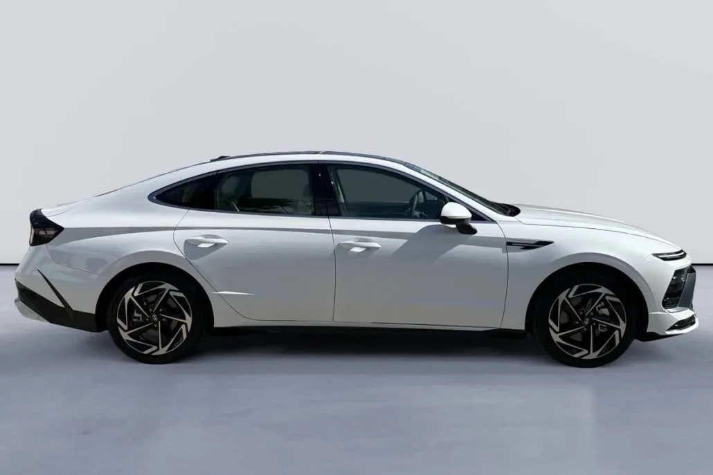 2025 Hyundai Sonata SEL Convenience photo 1