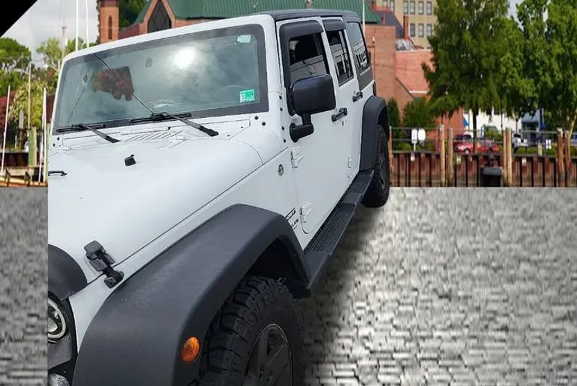2015 Jeep Wrangler Unlimited Sport photo 1