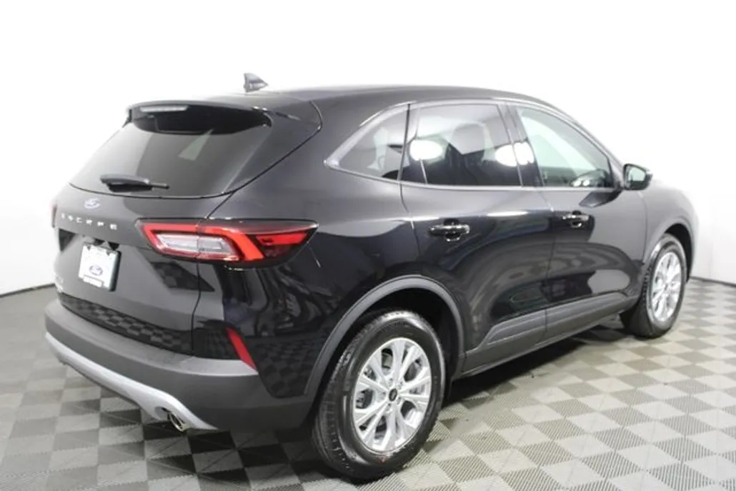 2025 Ford Escape Active photo 1