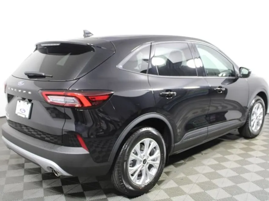 2025 Ford Escape Active photo 1