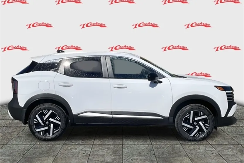 2026 Nissan Kicks SV photo 1