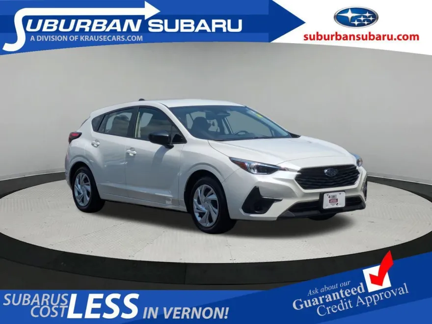 2025 Subaru Impreza Base photo 1