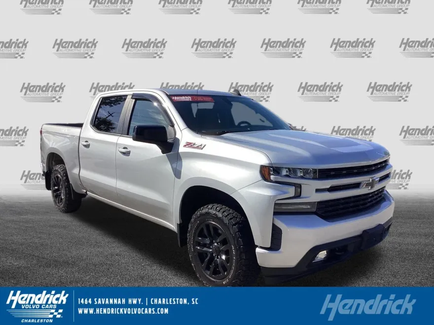 2019 Chevrolet Silverado RST photo 1