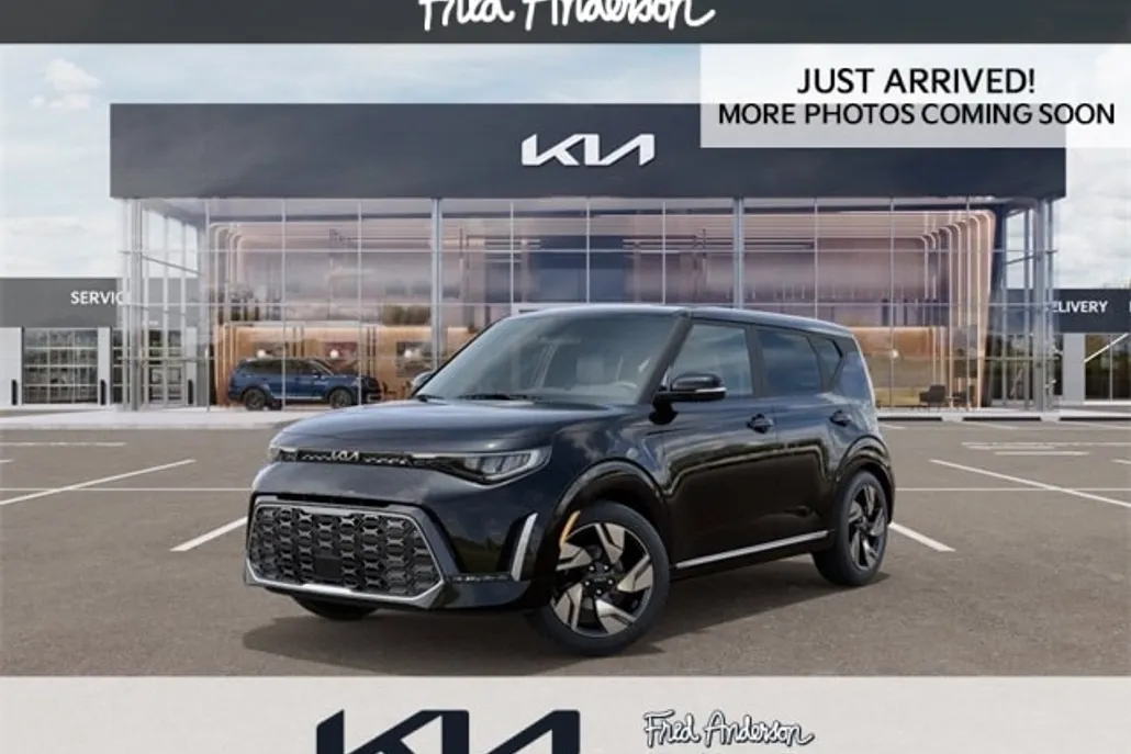 2025 Kia Soul GT-Line photo 1