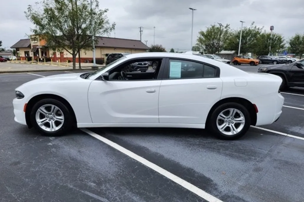 2023 Dodge Charger SXT photo 1