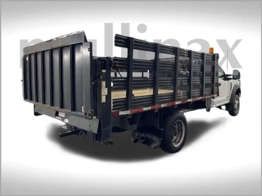2018 Ford F-450 XL photo 1