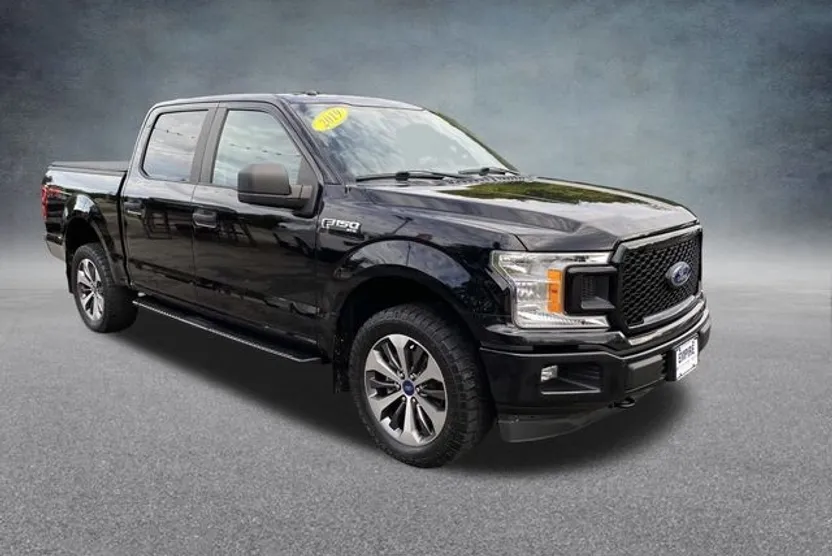 2019 Ford F-150 XL photo 1
