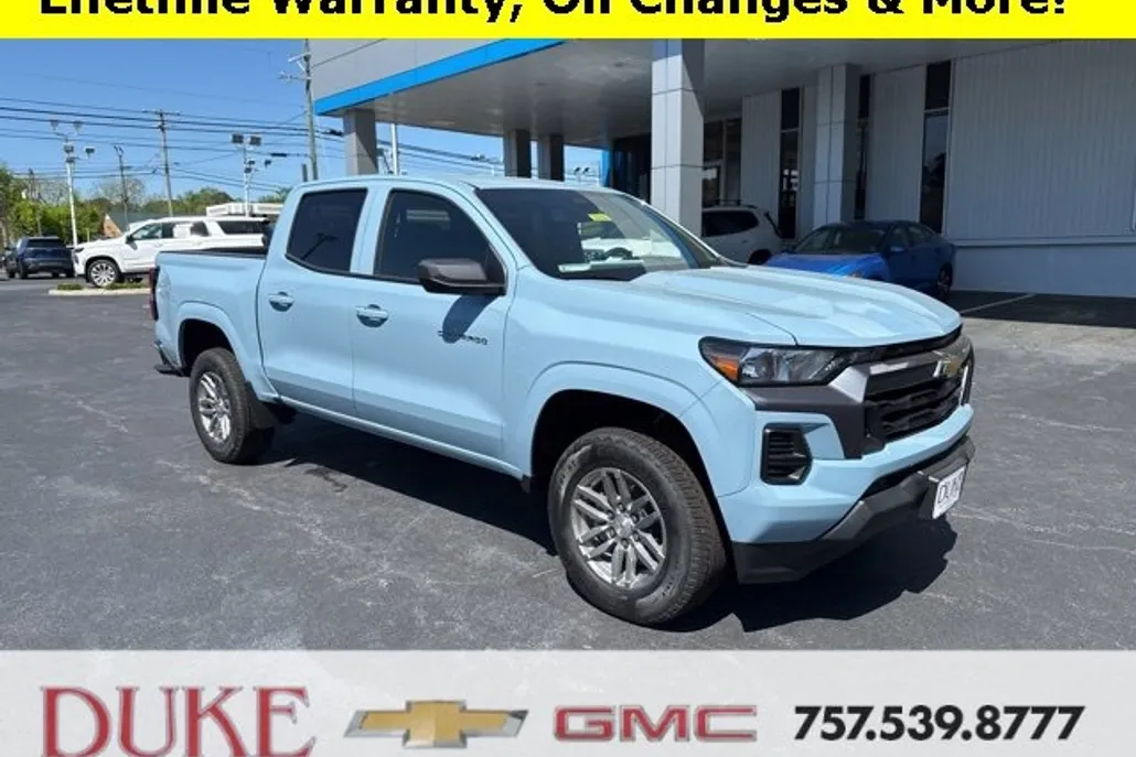 2025 Chevrolet Colorado Work Truck LT photo 1
