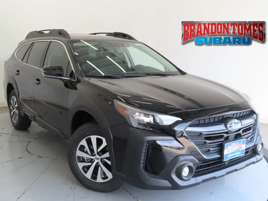 2025 Subaru Outback Premium photo 1