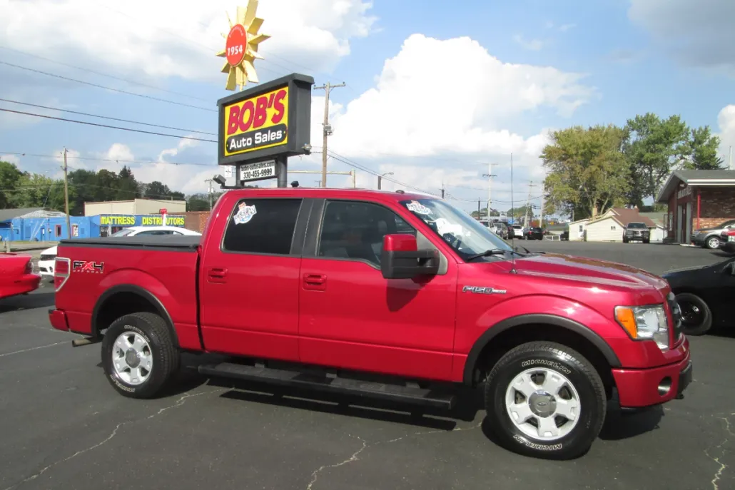 2010 Ford F-150 Lariat photo 1