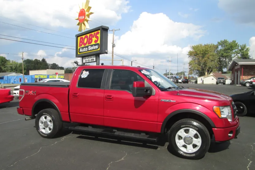 2010 Ford F-150 Lariat photo 1