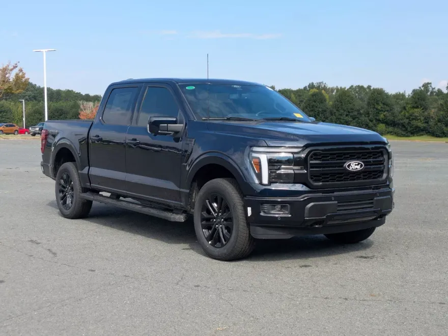 2025 Ford F-150 Lariat photo 1