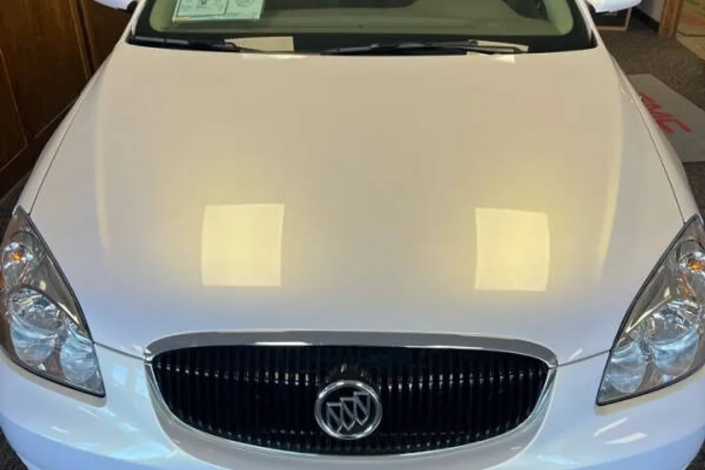 2006 Buick Lucerne CXL photo 1