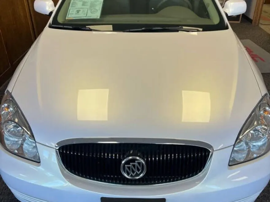 2006 Buick Lucerne CXL photo 1