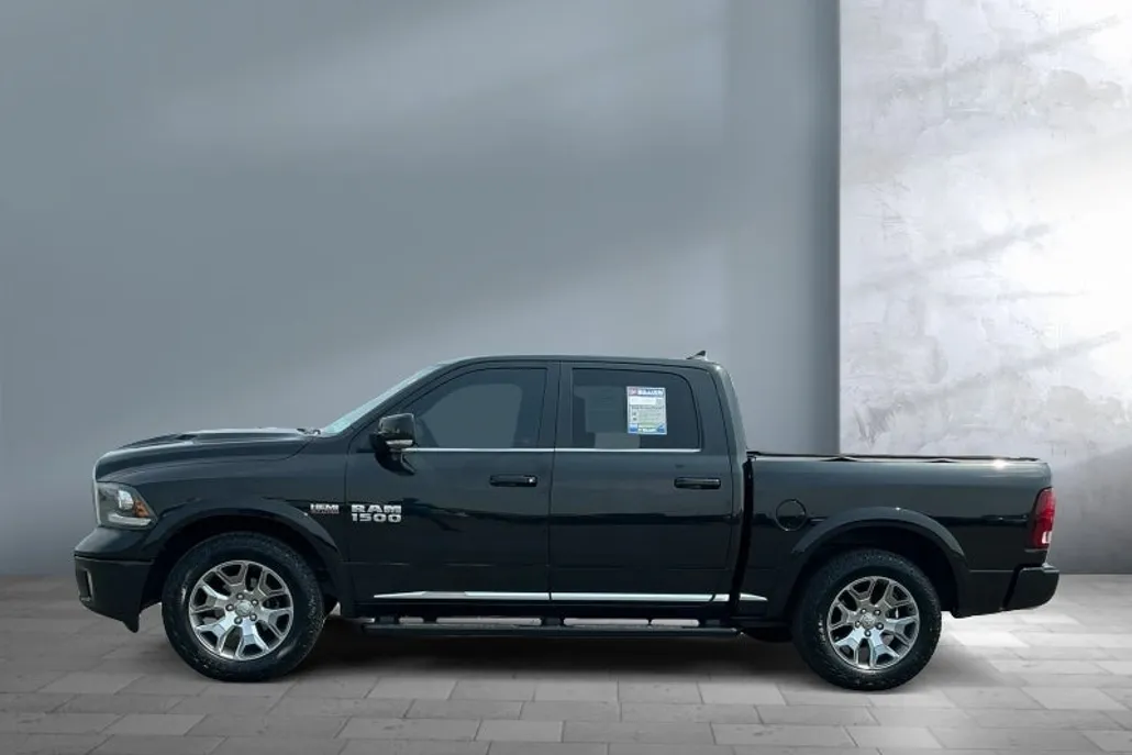2018 Ram 1500 Limited photo 1