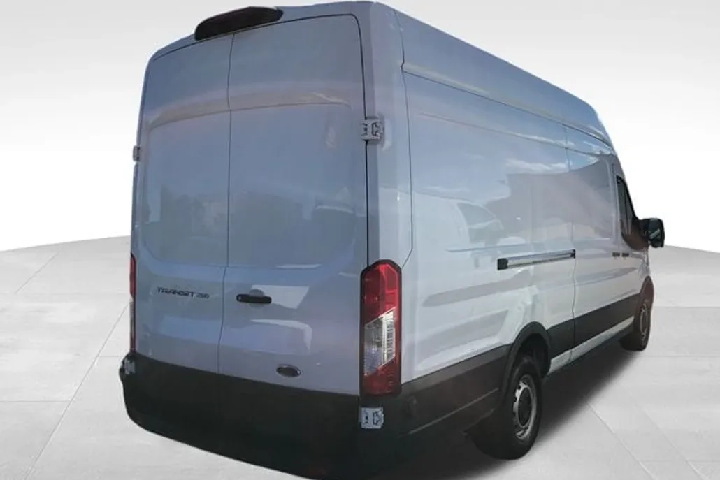 2024 Ford Transit photo 1