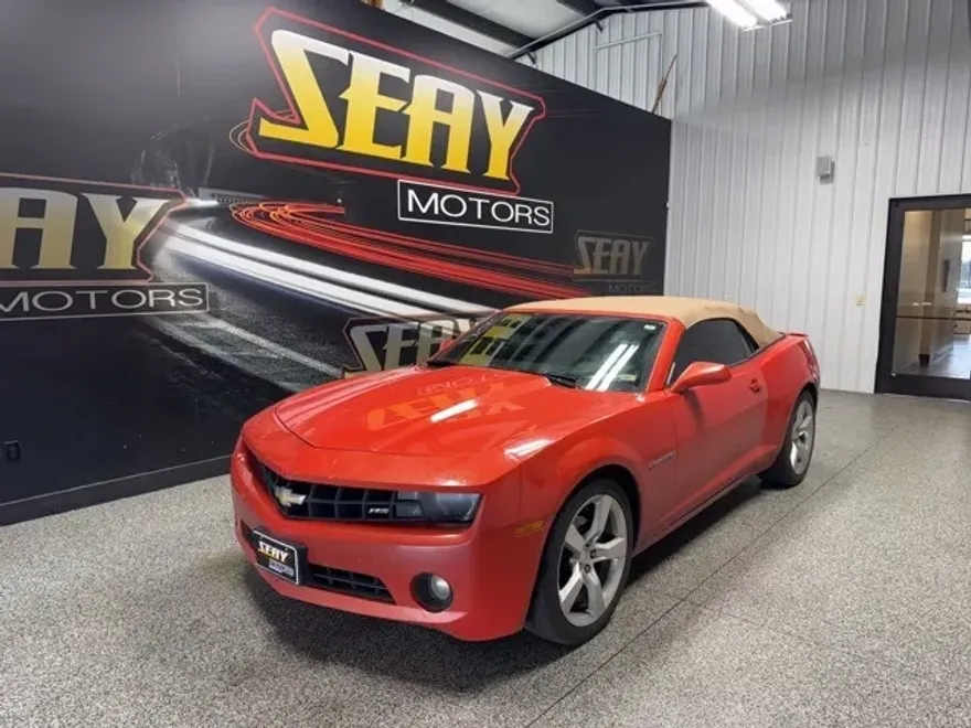 2011 Chevrolet Camaro 2LT photo 1