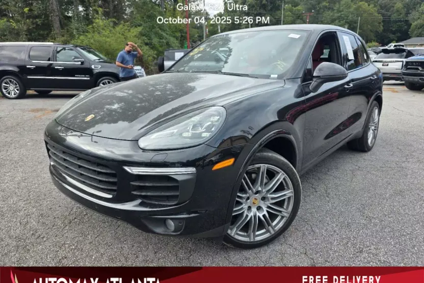 2018 Porsche Cayenne Base Platinum Edition photo 1