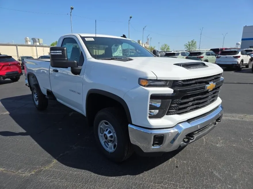 2025 Chevrolet Silverado 2500HD photo 1
