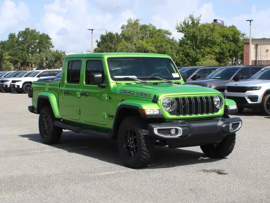 2025 Jeep Gladiator Sport photo 1