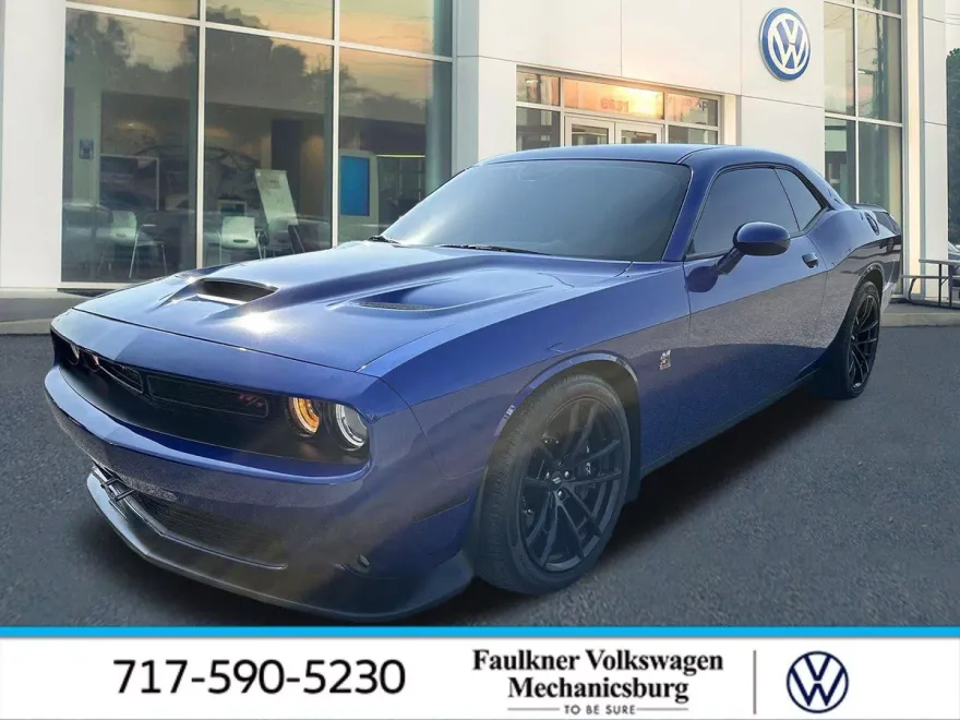 2022 Dodge Challenger R/T Scat Pack photo 1