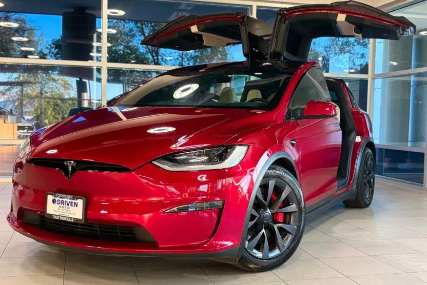 2023 Tesla Model X Plaid photo 1