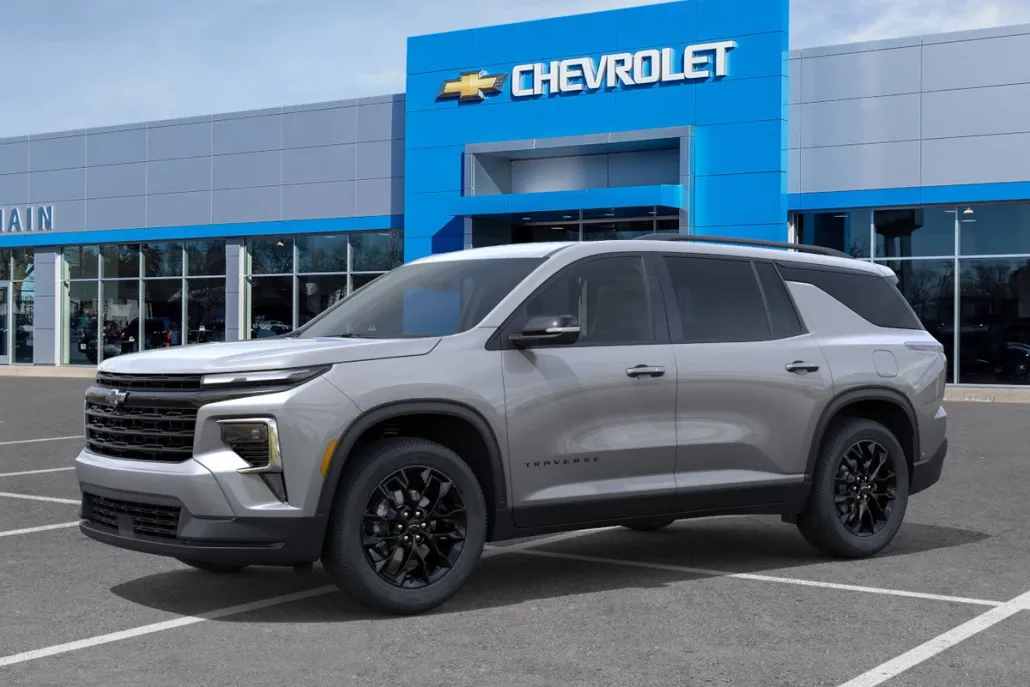 2026 Chevrolet Traverse photo 1
